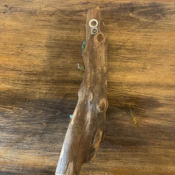 Hand Crafted Drifrtwood Wall Decor Shell Embellished 10” - Picture 2 of 8